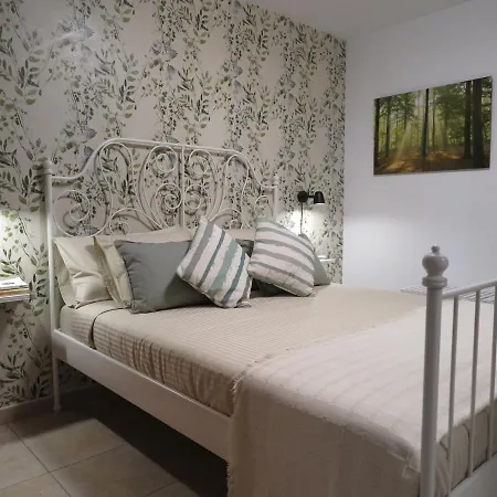 Geranios 21 Tenerife * Коста-дель-Силенцио